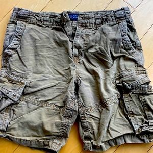 American eagle classic cargo shorts